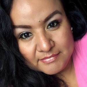 Meet your Posher, Lucy